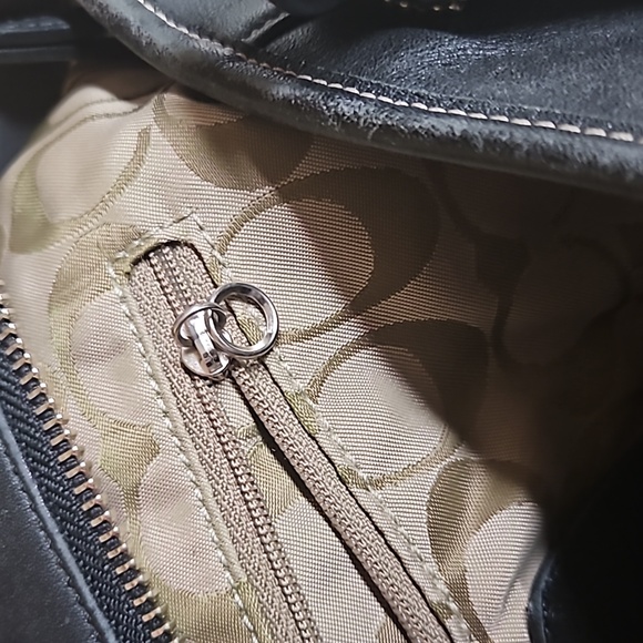 Coach Genuine Leather Large Shoulder Tote Bag LEATHER WEAR - Picture 17 of 17